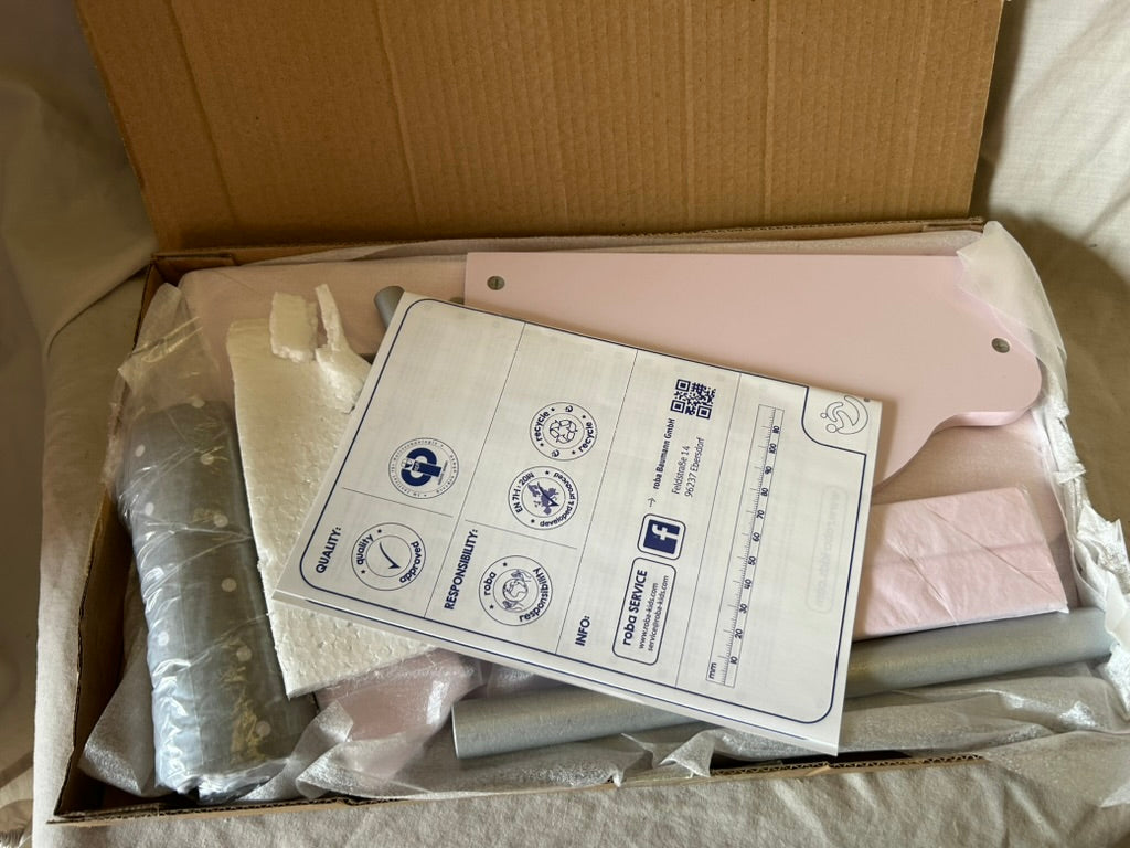 Doll high chair 'Princess Sophie', for dolls & baby dolls, pink / silver with cr