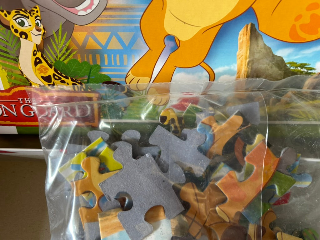 Clementoni 27986.9 "The Lion Garde Let's Go Puzzle (104-Piece)