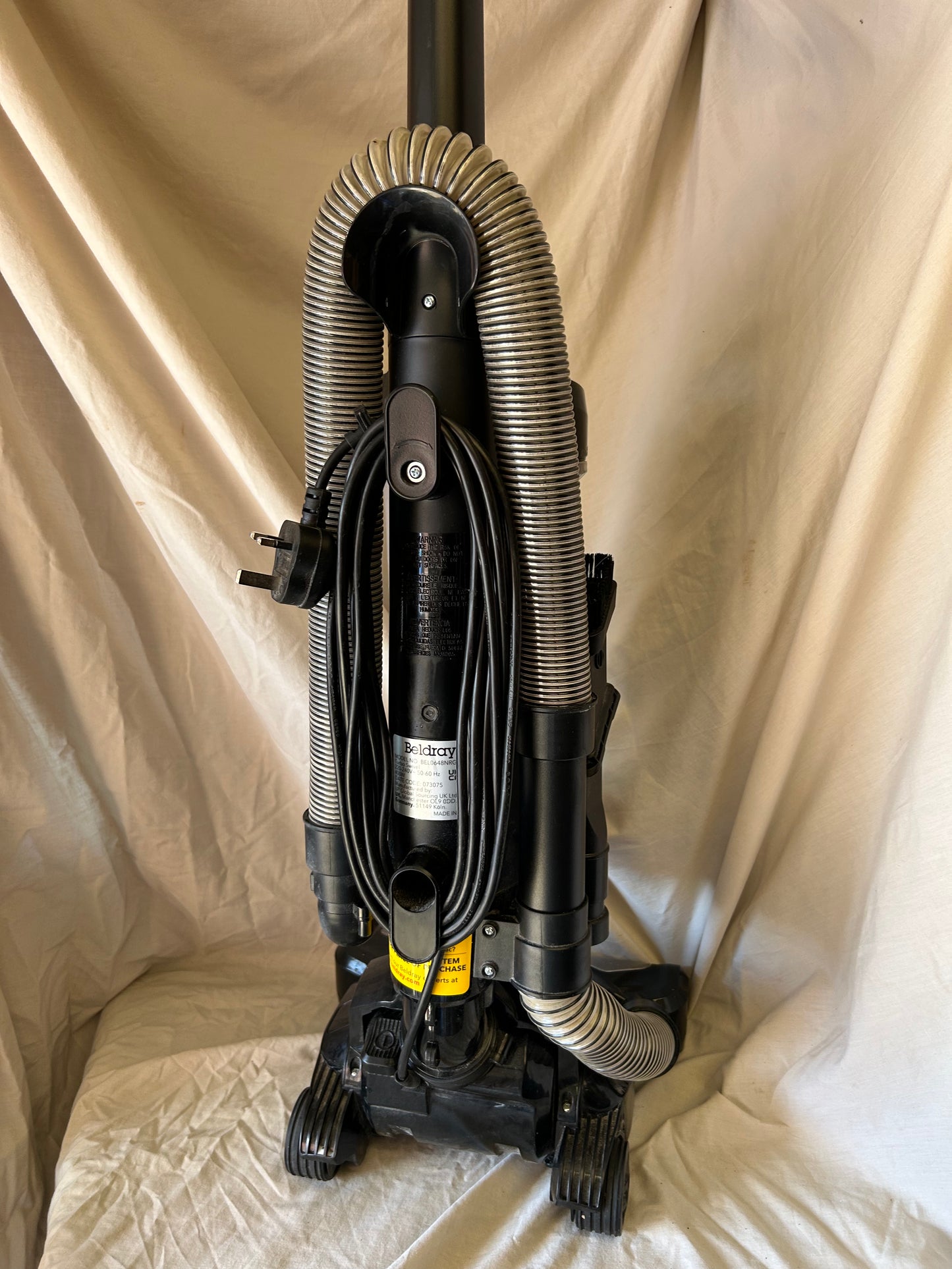 Beldray BEL0648NRG Turbo Swivel Upright Vacuum – Cyclonic Carpet Cleaner