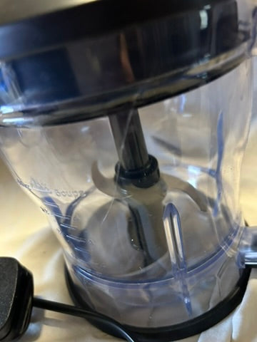 Salter EK5029 2-in-1 Electric Jug Blender & Mini Chopper - 1.2L Bowl, 570ml Drinks Bottle for Sports/Gym, Dual Function Processor, Smoothies/Sauce, BPA-Free, Mix & Chop Dips/Salsa, One Touch Operation