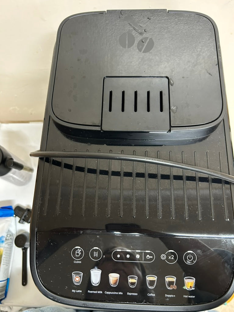 De'Longhi Magnifica Evo ECAM290.83.TB, Fully Automatic Coffee Machine with Milk Frother, Compact Size Bean to Cup Machine, LatteCrema Hot System, 7 Recipes, Soft Touch Colored Display, Black
